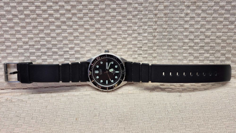 Zegarek Citizen Promaster Czarny/Guma Ø42 mm  męski