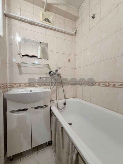 Продаж 2к, Ратушного 37, чешка, гарний стан, 49м2