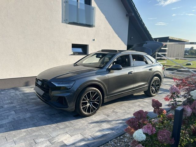 Audi Q8 Audi  Q8 Sprzedam
