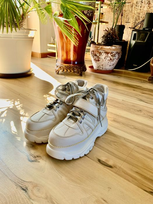 Białe Sneakersy na grubej platfromie-solidne, ciężkie buty 38/39