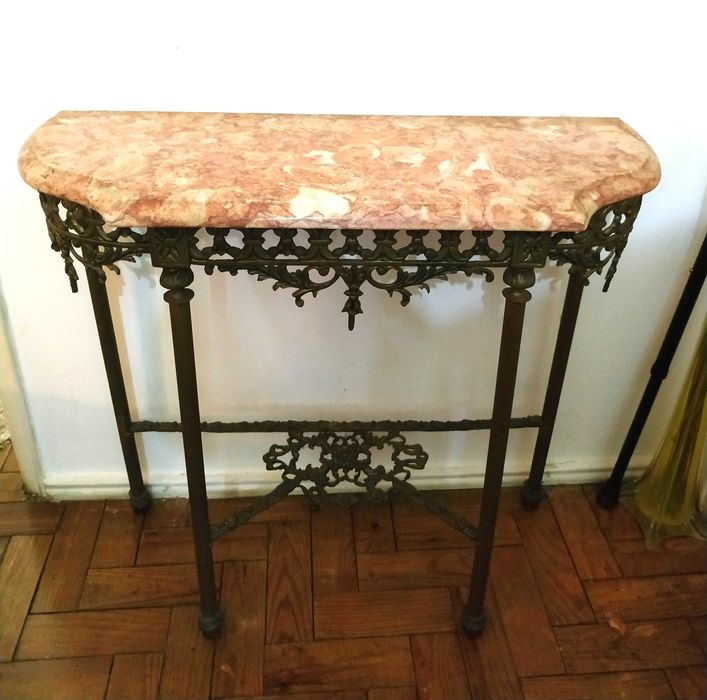 Bonita Credência Mármore Rosa Anos 50