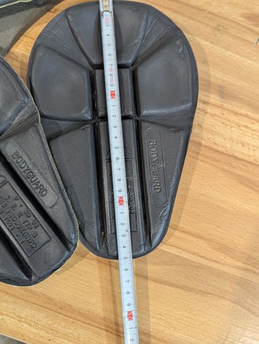 Захист мотокуртки (лікті, плечі, спина) Frank Thomas