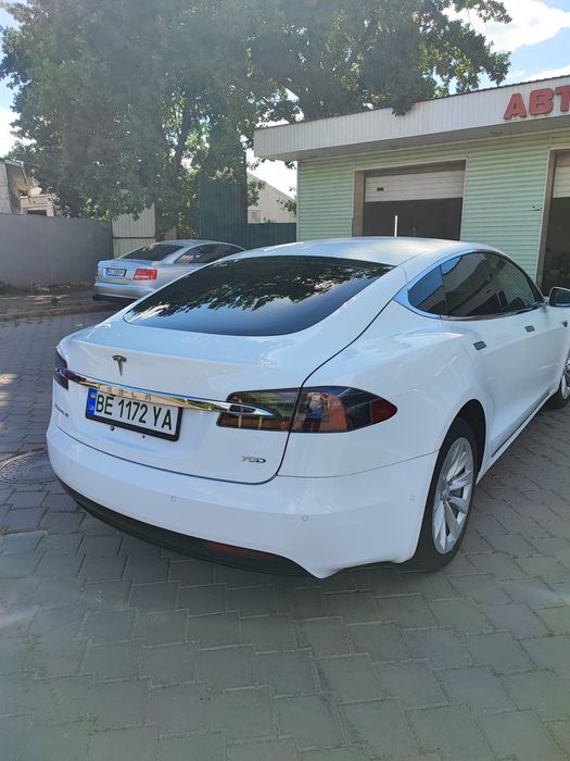 Аренда Tesla Model S,3,Y Кропивницкий