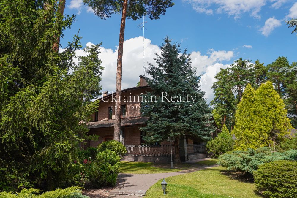 Будинок в Козині 495м² комфорт і приватність на 50 сотках землі!
