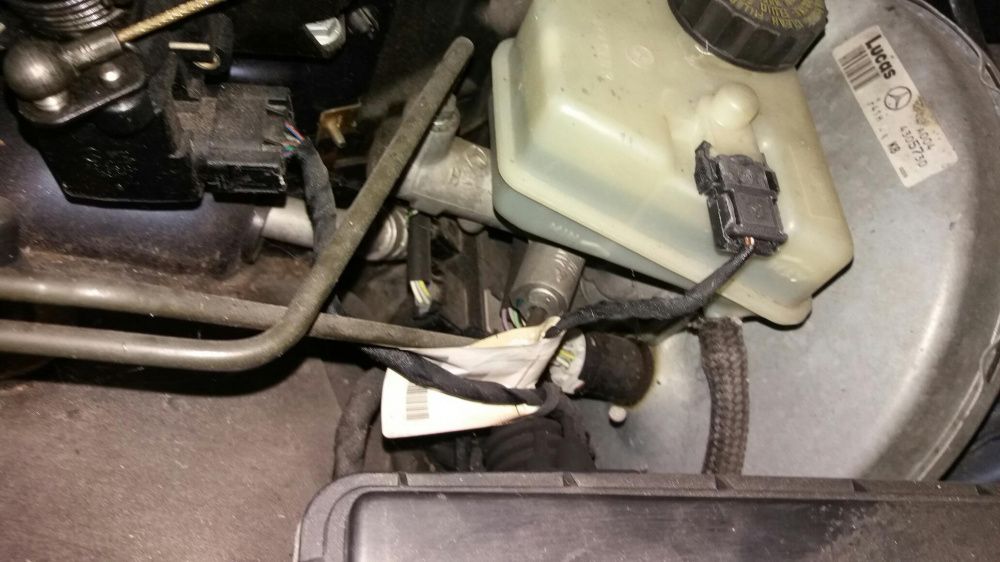 Mercedes motor 220 CDI excelente poucos  km s