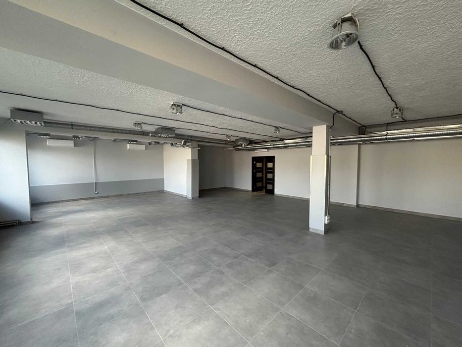 Оренда приміщення в офісному центрі - 120 м2