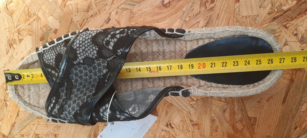 Klapki na platformie Zara 41