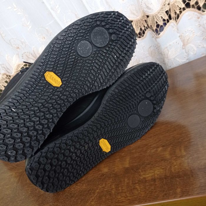 Ботінки чоботи ботільйони