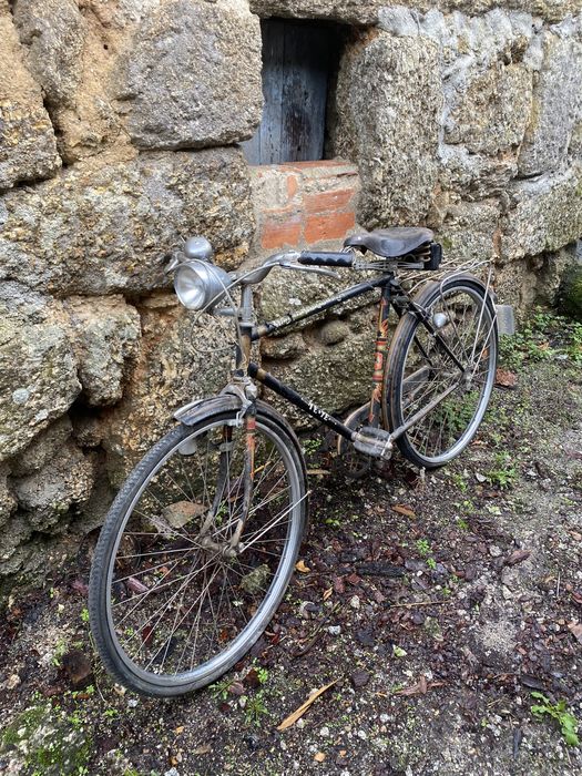 Vendo pasteleira antiga