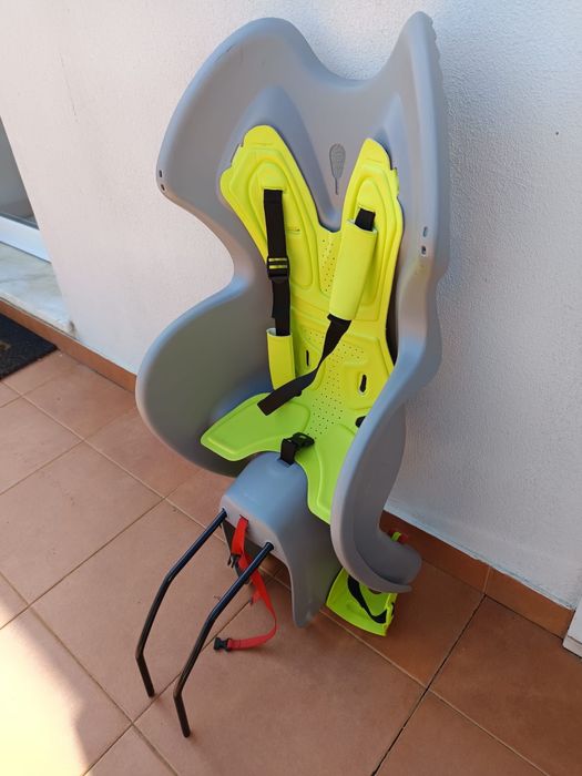 Cadeira de bicicleta para criança
