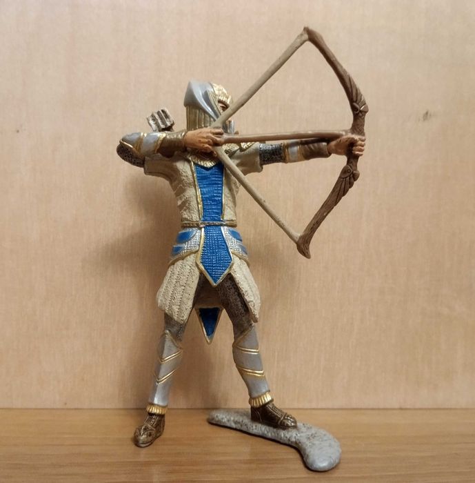 Солдатик, фигурка, рыцарь Грифона - Лучник, Schleich, масштаб 1:20