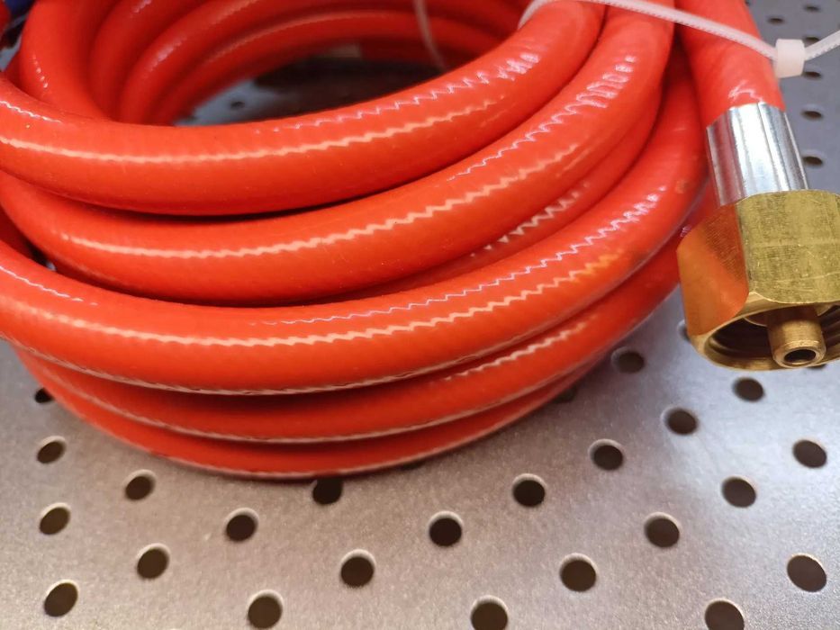Elastyczny przewód do palników gazowych dekraskich wąż do gazu 5m