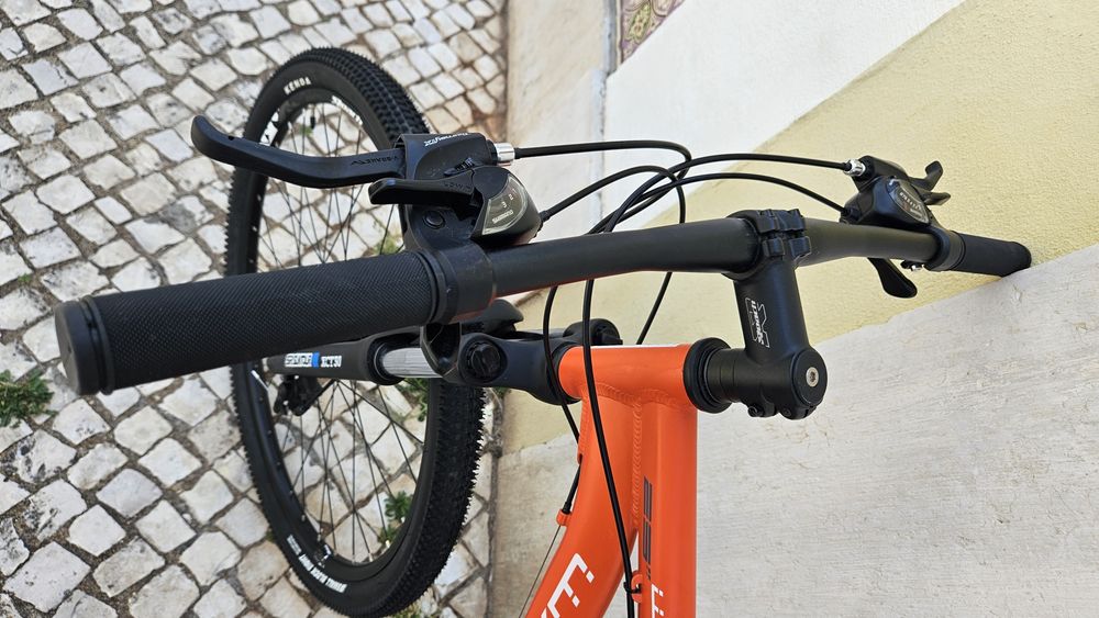 Bicicleta BTT Wader 29" nova!