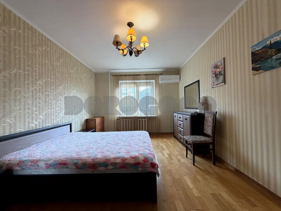 Продаж 2к, Ернста 2, 66м2, ремонт, Кадетський Гай