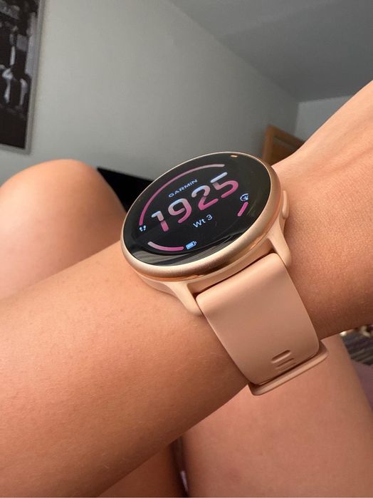 Garmin Vivoactive 6 różowy