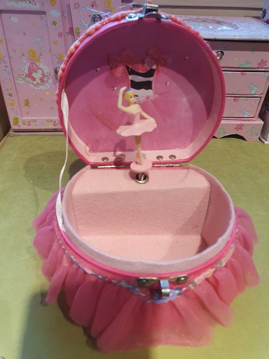 Музична шкатулка для прикрас