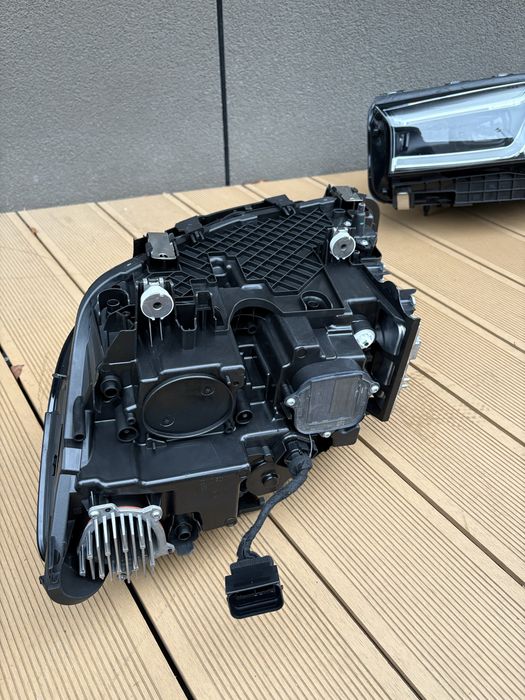 BMW G30 G31 ОРИГІНАЛ Full led фари LCI