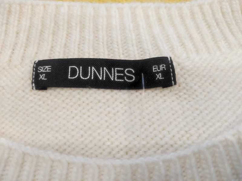 - Dunnes - Sweter r. XL