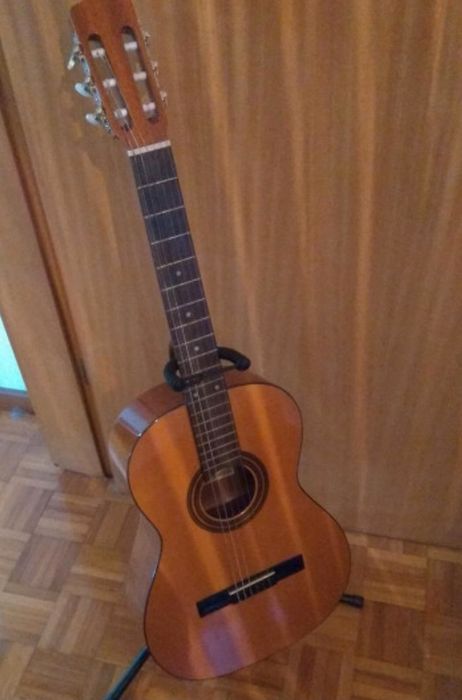 Esteve 104 guitarra clássica