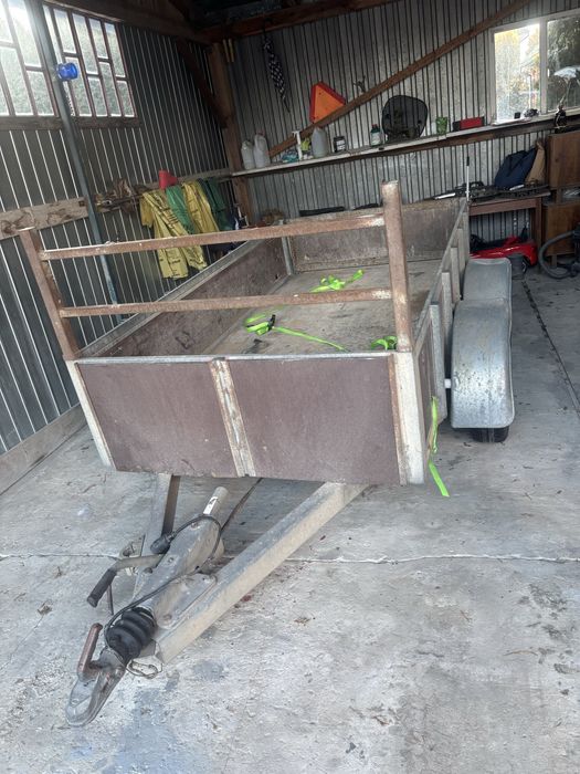 Sprzedam przyczepke dwuosiowa