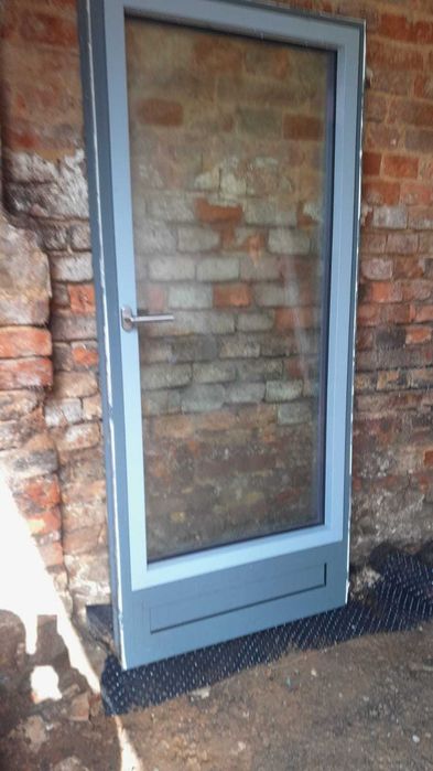 Okno aluminiowe antracyt