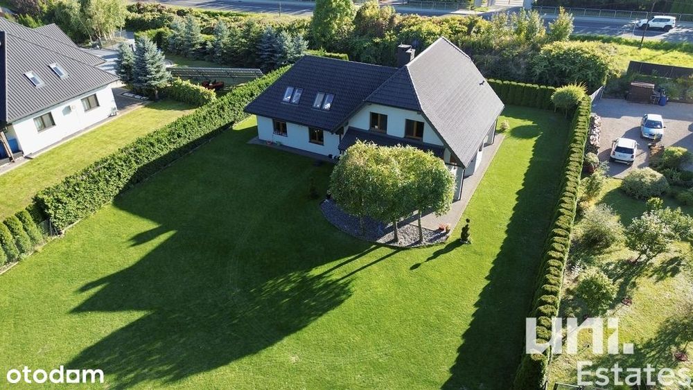 Podmiejska posiadłość pod lasem | Prywatny sad