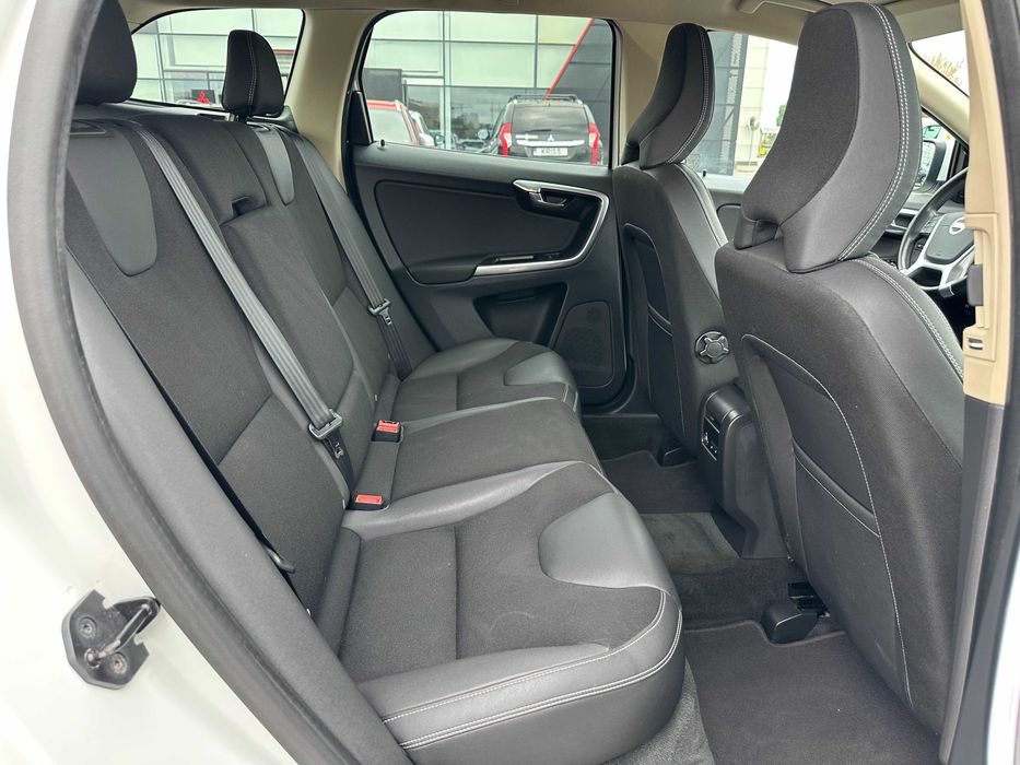Volvo XC60  2012