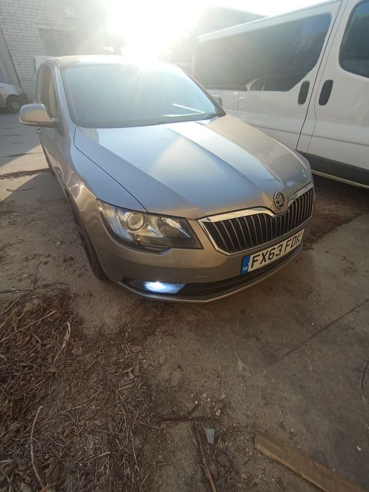 Кузові елементи Skoda superb 2 rest