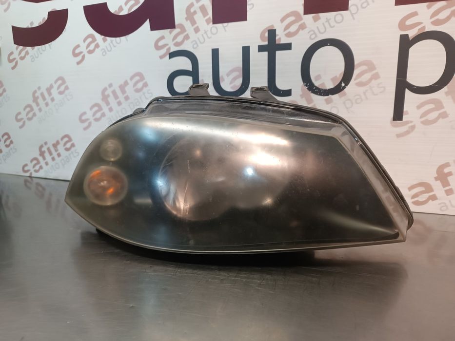 Ótica / Farol Direito SEAT IBIZA III - 6L1941022A