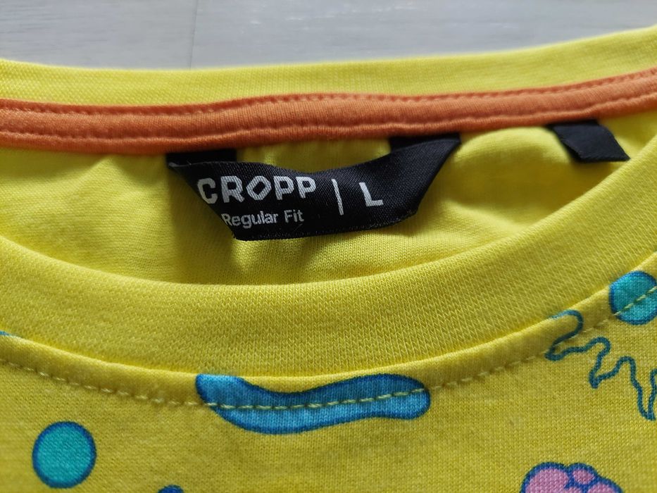 Sprzedam nową koszulkę t-shirt Cropp Rick and Morty rozmiar L