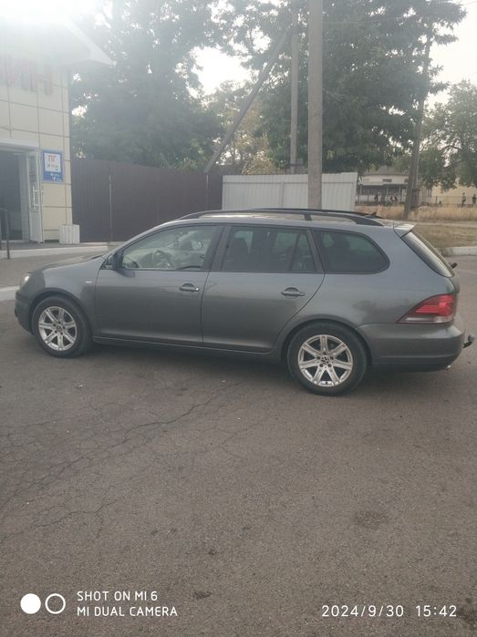 Автомобіль WV Golf 6 2013