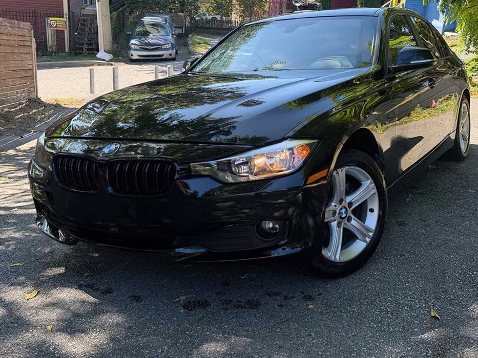 BMW 3 Series 320i      2015