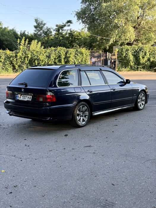 BMW E39 525d touring дизель автомат
