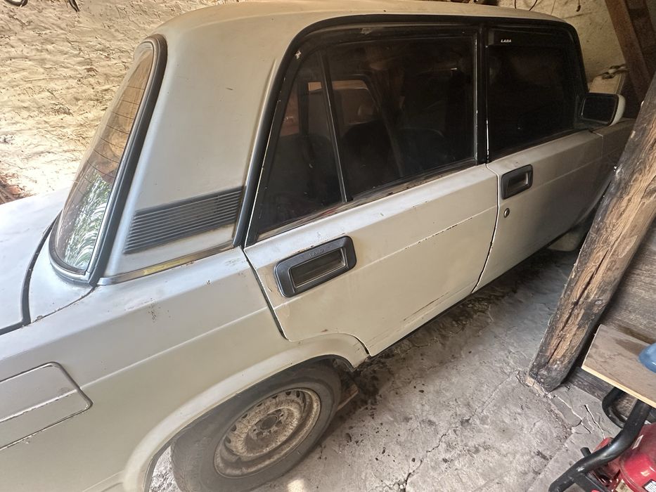 ВАЗ 2107 в нормальному стані.