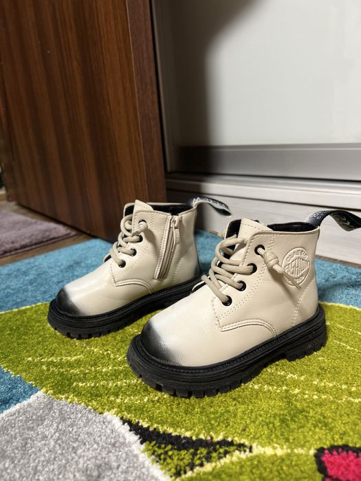 Зимові дівчачі ботінки