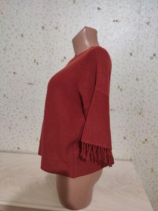 Продам теплую кофту свитер с коротким рукавом женская р М