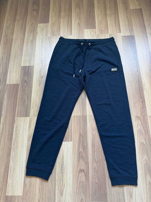 Чоловічі темно-сині спортивні штани Diesel XL