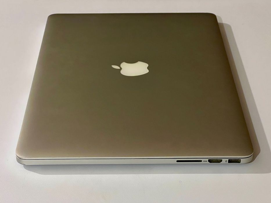 Apple MacBook Pro 15 Retina