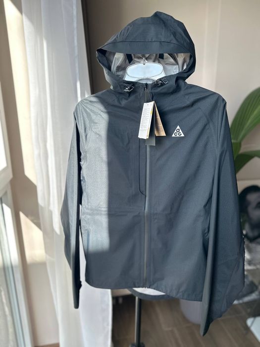 Нова куртка вітрівка Nike ACG STORM-FIT ADV "Netplus" (S)

​Нова курт