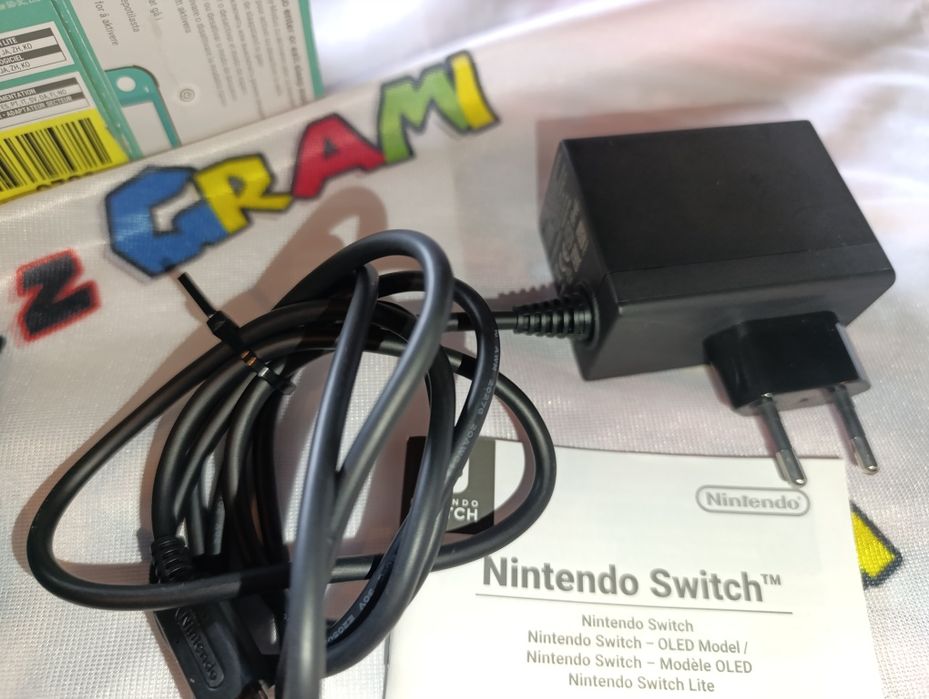Konsola Nintendo Switch Lite edycja Animal Crossing ładny stan sprawna
