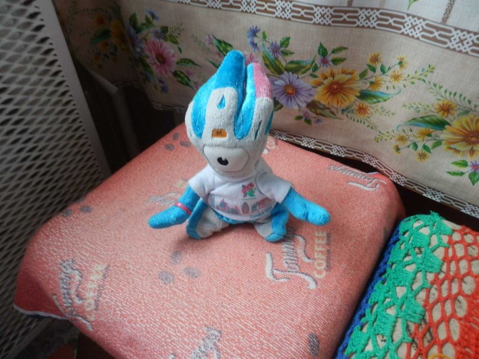 Игрушка рыбка и глазастик.