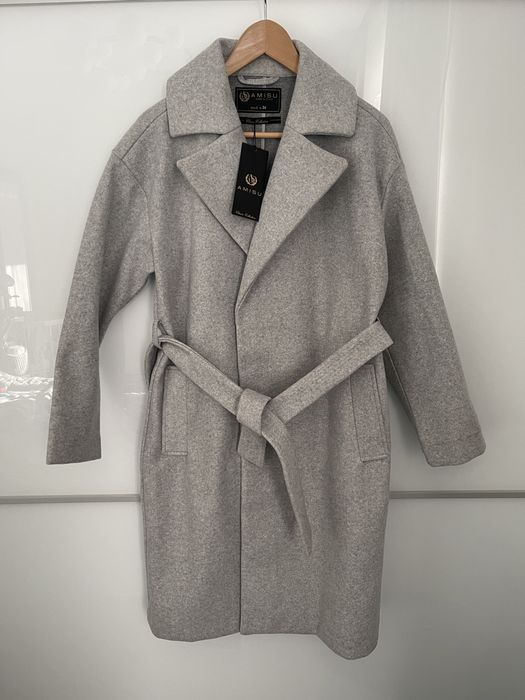 Пальто Amisu