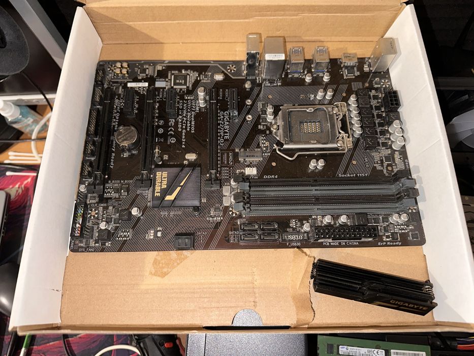 Материнская плата GIGABYTE GA-Z270P-D3