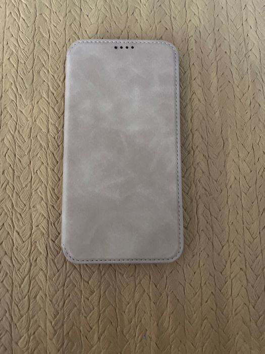 Etui zamykane na telefon iPhone XS Max- nowe