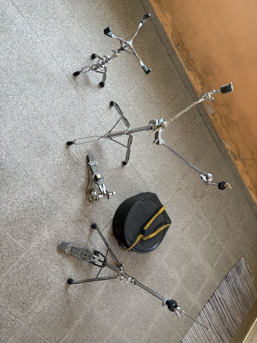Hardware/Peças para bateria