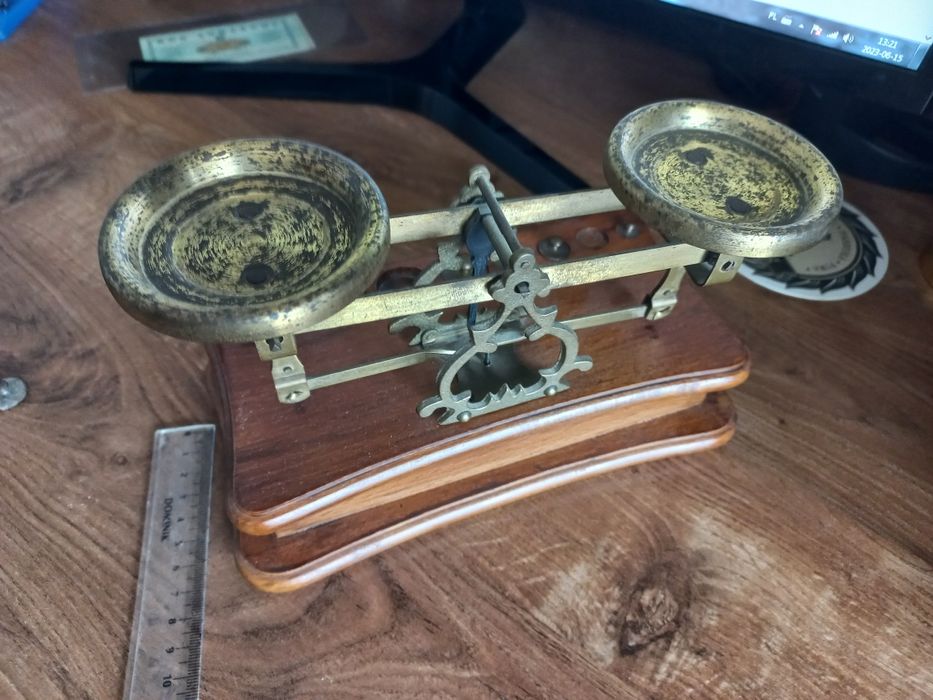 Waga kolekcjonerska - jubilerska ? Antyk