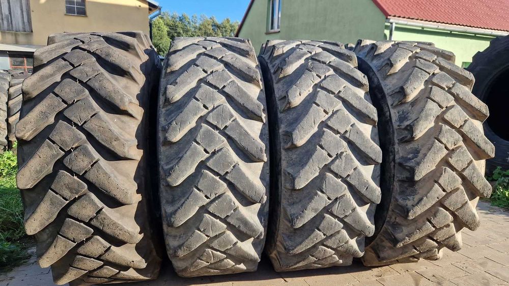 12.5-20 12.5/80-20 340/80-20 335/80r20 Solideal Camso 12PR 60%