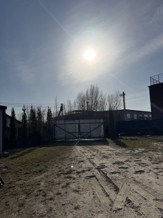 Земельна ділянка під багатоквартирну забудову