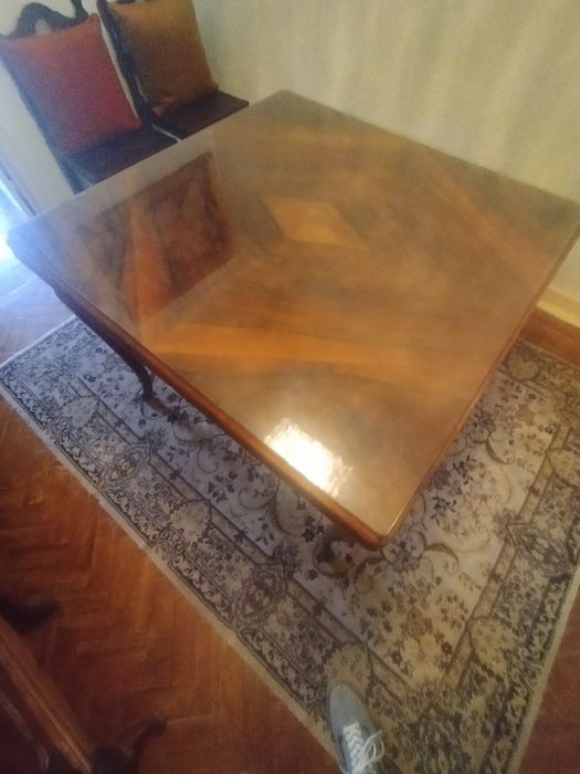 Mesa de Jantar Queen Anne