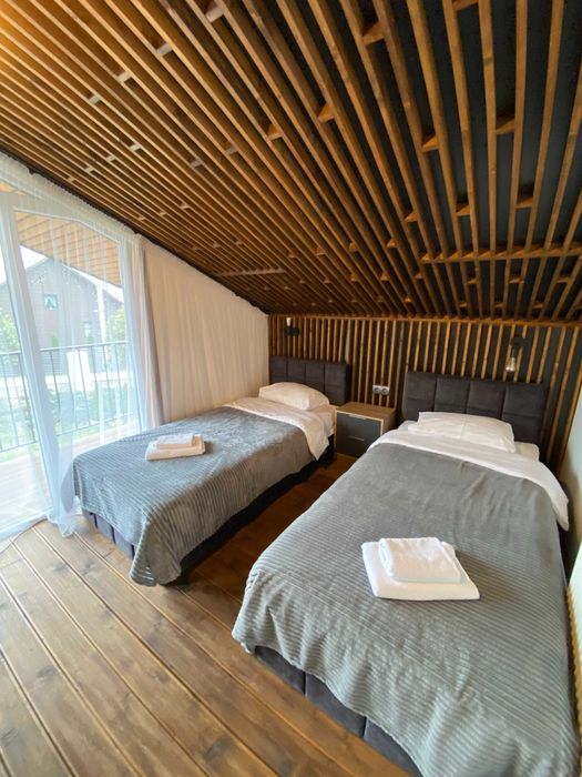 Неймовірний котедж у Буковелі "Phoenix Relax Park"